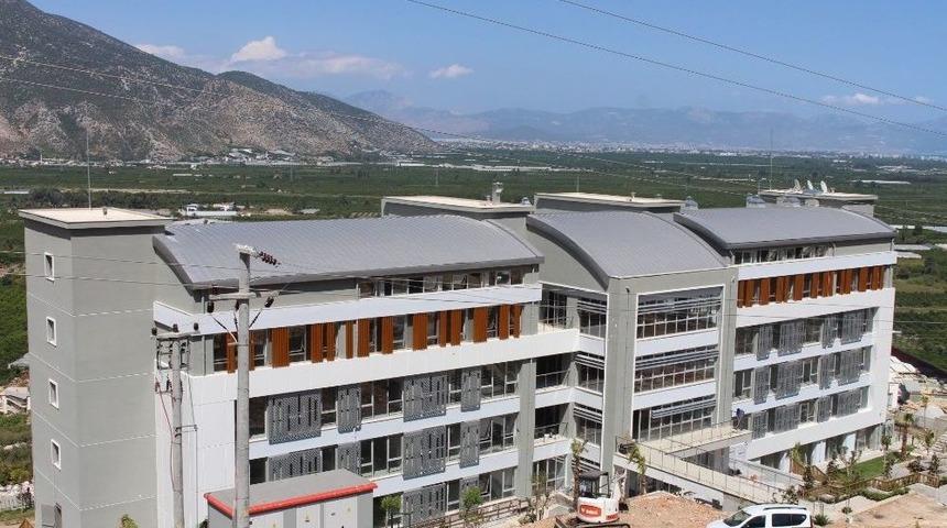 Finike &Ccedil;ocuk Ve Gen&ccedil;lik Evi İnşaatı Tamamlandı