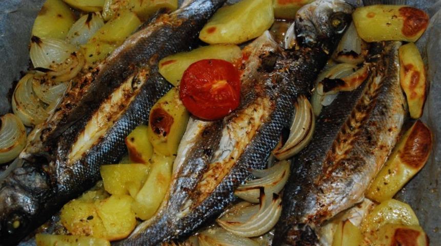 Şiddetle Önerilir: Fırında Tereyağlı Levrek