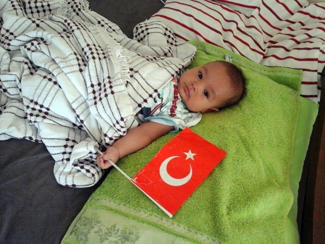 2 Yaşındaki Hasan&rsquo;a Umut Arayışı