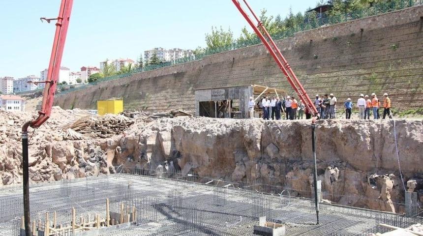 Başkan &Ccedil;olakbayrakdar, &ldquo;2018 Yılı Kocasinan&rsquo;da İnşaat Yılı Olacak&rdquo;