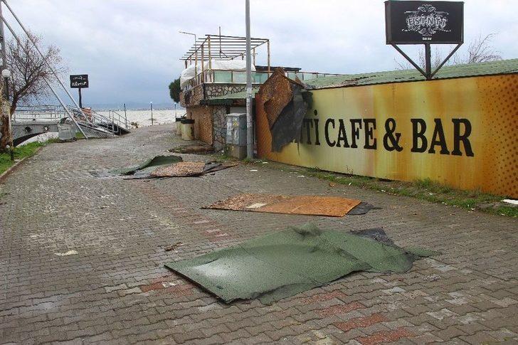 Çatılar Uçtu, Tekneler Battı, Alt Geçitler Göle Döndü G5