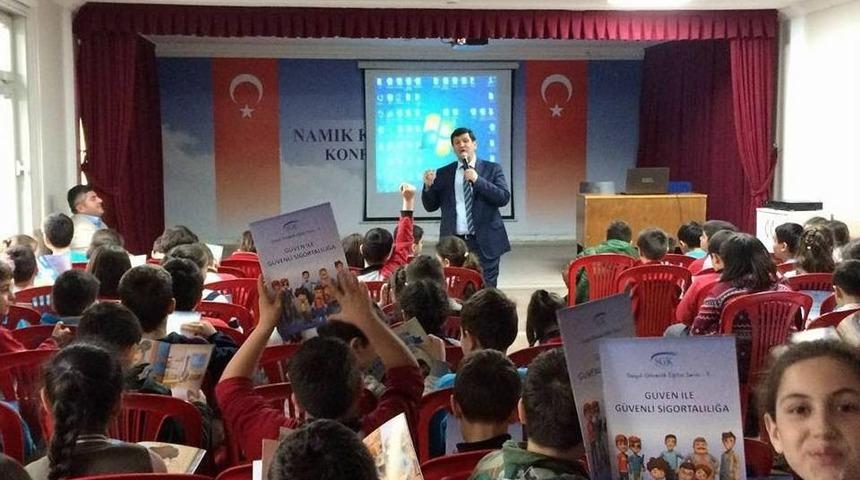 &Ouml;ğrencilere Sosyal G&uuml;venlik Anlatıldı