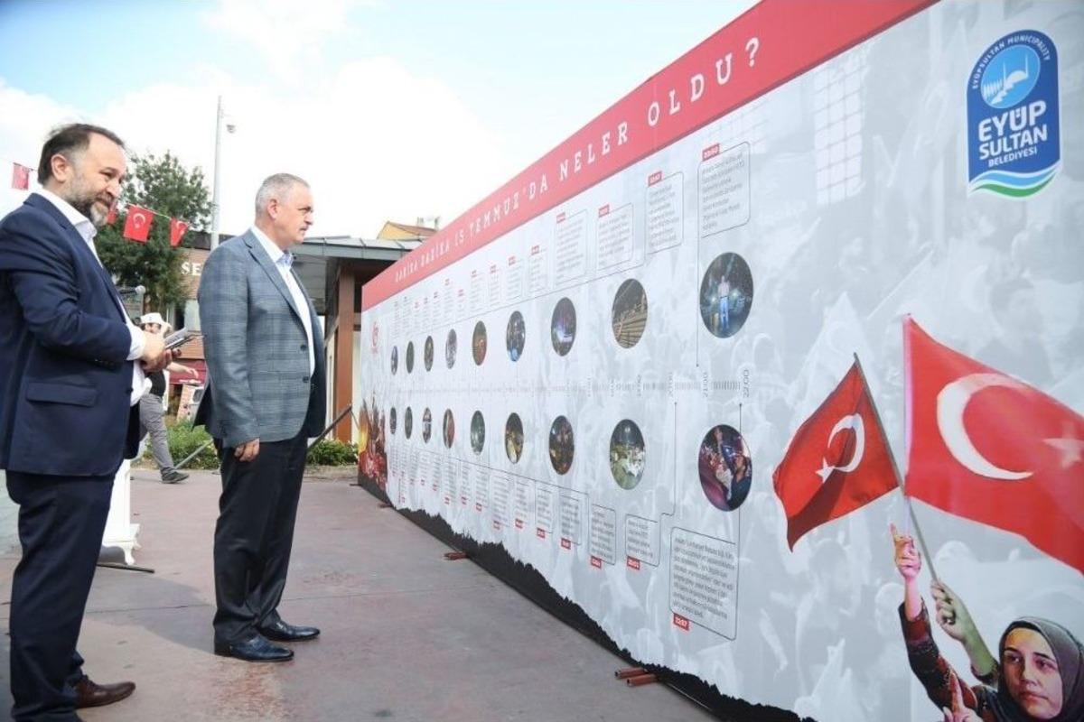 15 Temmuz &Ccedil;izim Duvarı Ey&uuml;psultan&rsquo;da A&ccedil;ıldı