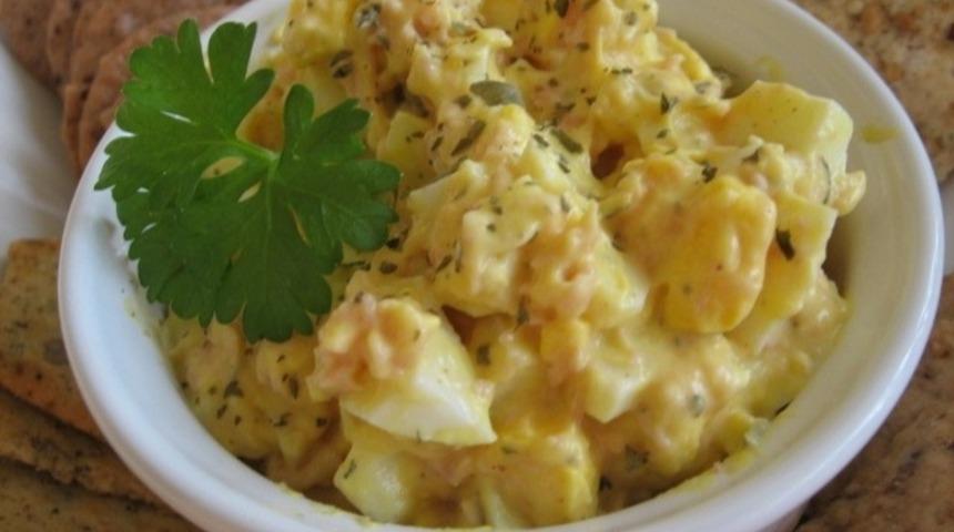 Yumurtalı Jambonlu Salata