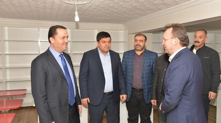 Eryılmaz Bilgi Evi&rsquo;nde İncelemelerde Bulundu