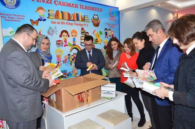 Uedaş’ın Aydınlık Gelecek İçin Kitap Projesi Devam Ediyor 1