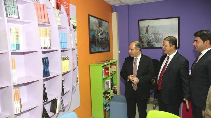 Şırnak&rsquo;ta Şehit Polis Adına Z K&uuml;t&uuml;phane A&ccedil;ıldı