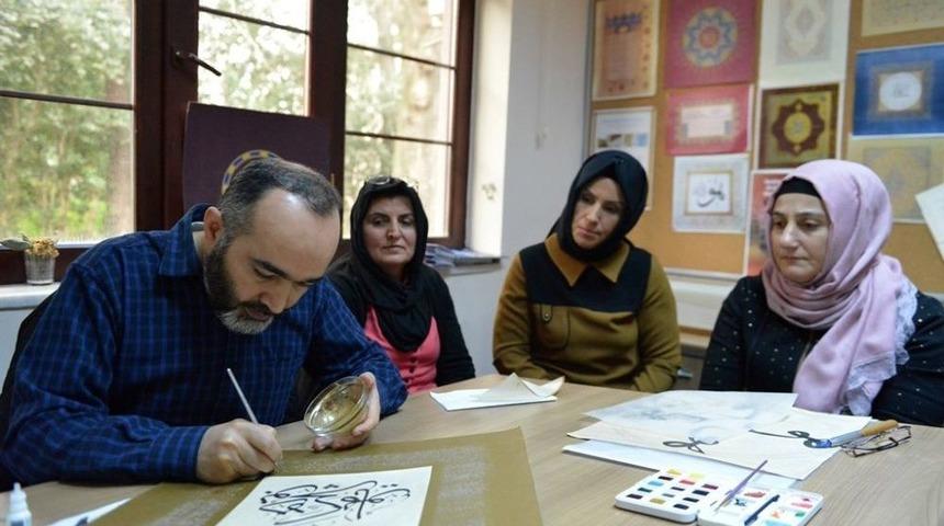 Geleneksel T&uuml;rk S&uuml;sleme Sanatları Kocaeli&rsquo;de Yaşatılıyor