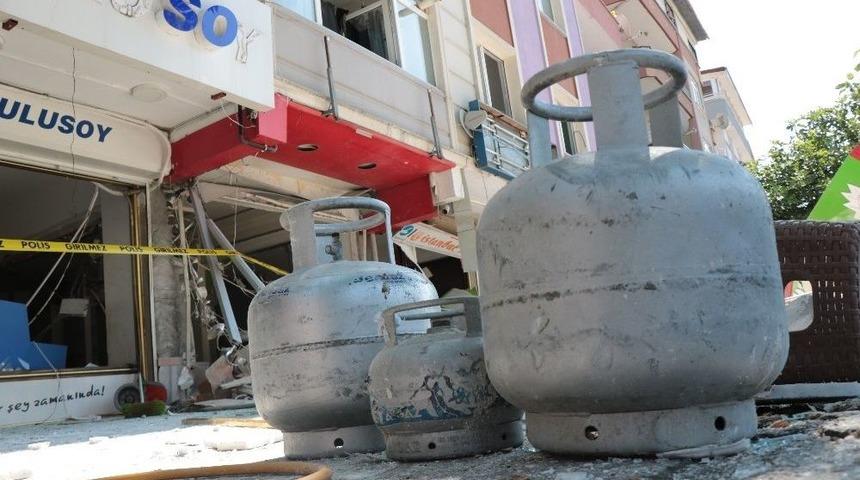 Patlama Bölgesinden Çok Sayıda Tüp Çıkarıldı