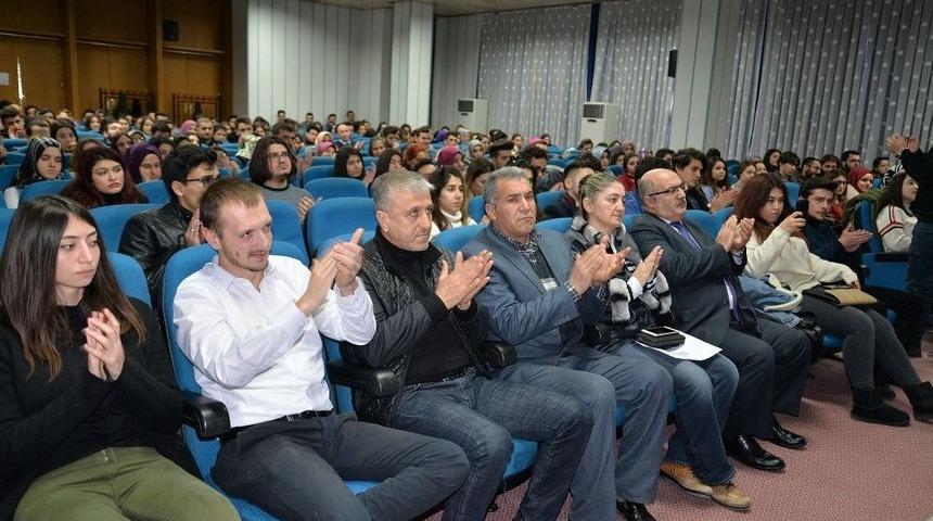 Hocalı Katliamı Kurbanları Anıldı