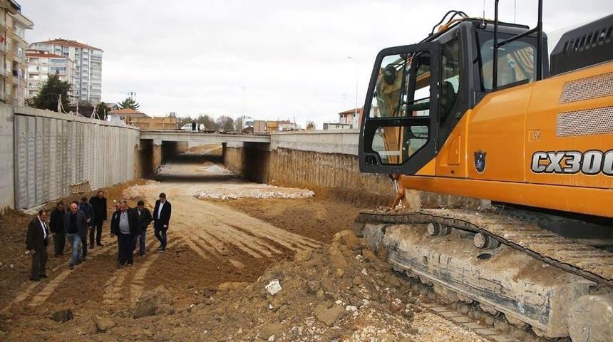 Karaman&rsquo;da Yapımı Devam Eden Larende Alt Ge&ccedil;idinde Sona Yaklaşıldı