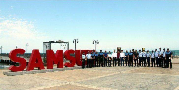 Samsun Polisinden Boğulmalara Karşı Uyarıcı Önlem G1