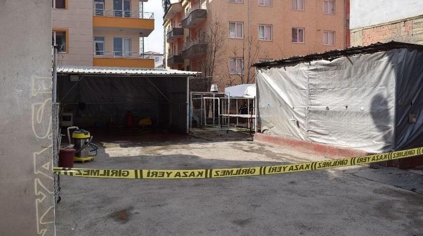 Malatya&rsquo;da Silahlı Kavga: 1 Yaralı