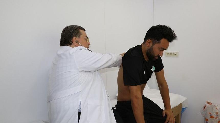 Sakaryasporlu Futbolcular Sağlık Kontrol&uuml;nden Ge&ccedil;ti