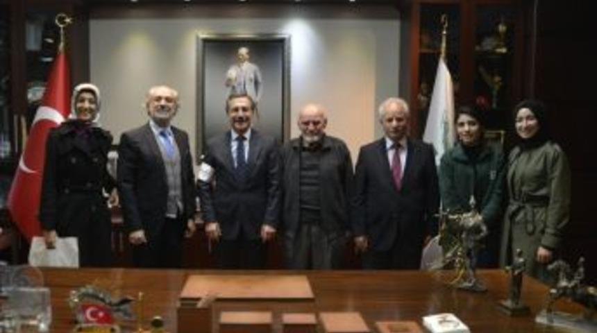 Yeşilay&rsquo;dan Başkan Ata&ccedil;&rsquo;a Ziyaret