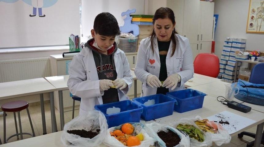 Odunpazarı Belediyesi&rsquo;nden K&uuml;&ccedil;&uuml;k Bilim Adamlarına Destek