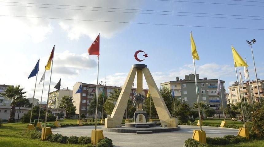 Tekkeköy’de Şehitlerin İsimleri Yaşatılıyor