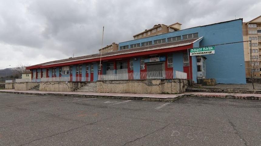 Eski Terminal, K&ouml;y Ve İl&ccedil;e Garajına D&ouml;n&uuml;şt&uuml;r&uuml;l&uuml;yor
