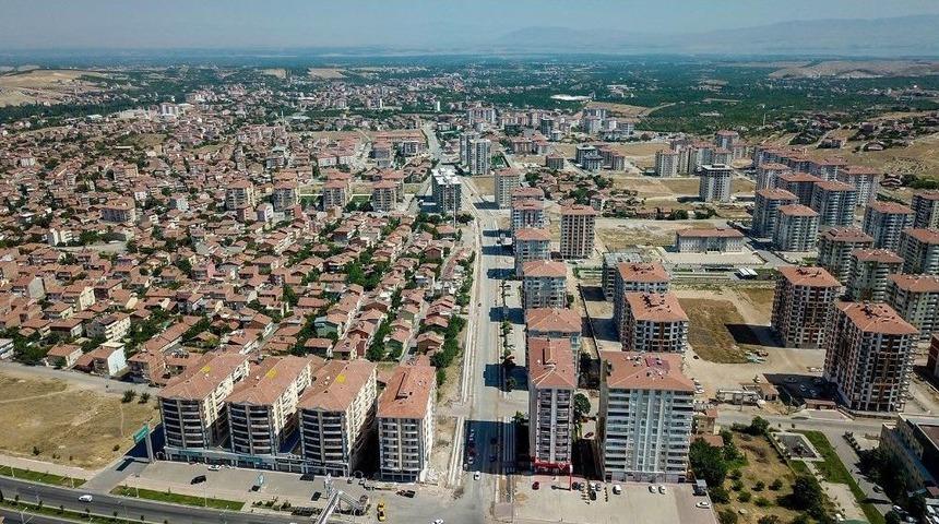 Kavak Caddesi, Pırıl Pırıl Bir Hale Geliyor