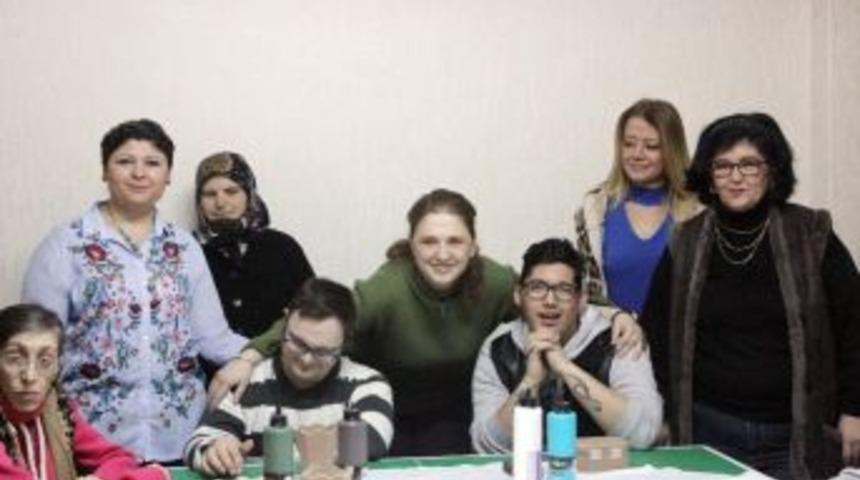 Kırklareli&rsquo;nde Engelliler İ&ccedil;in El Sanatları Kursu