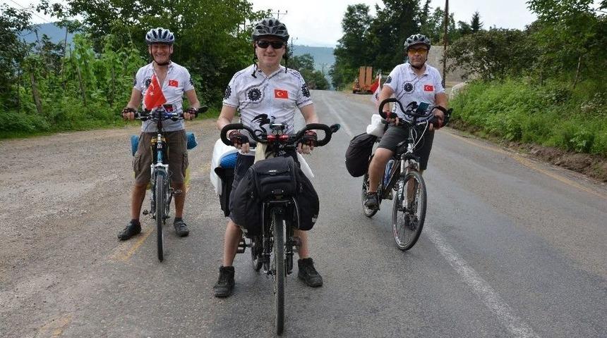 2 Bin Rakımındaki &Ccedil;ambaşı Yaylasına Pedal &Ccedil;eviriyorlar