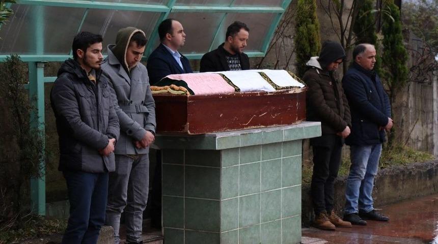 Ka&ccedil;ak Madende Hayatını Kaybeden Maden İş&ccedil;isi, Son Yolcuğuna Uğurlandı