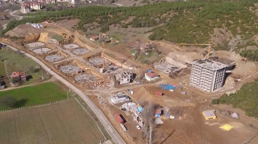 Niksar&rsquo;da 4. Etap Toki Konutlarının Yapımı Devam Ediyor