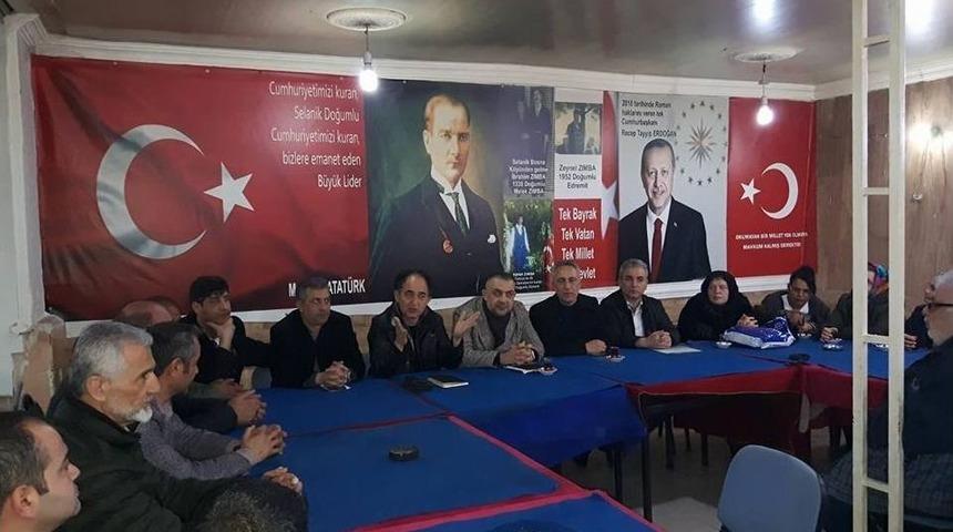 Edremit Ak Parti İl&ccedil;e Teşkilatı Gidilmedik Mahalle Bırakmıyor