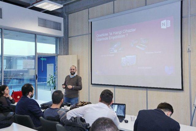 &ldquo;teknoloji Talk Show&rdquo; İle G&uuml;ncel Teknolojiler 1