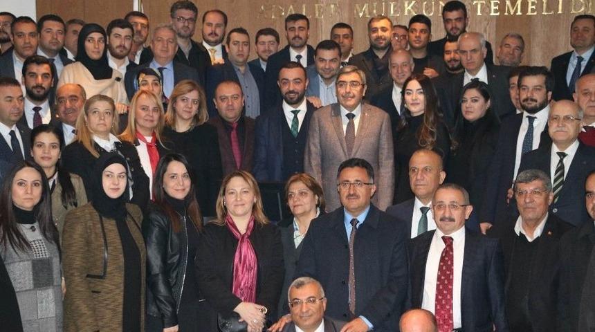 Gaziantep&rsquo;te Ak Parti İl Y&ouml;netimi Mazbatasını Aldı
