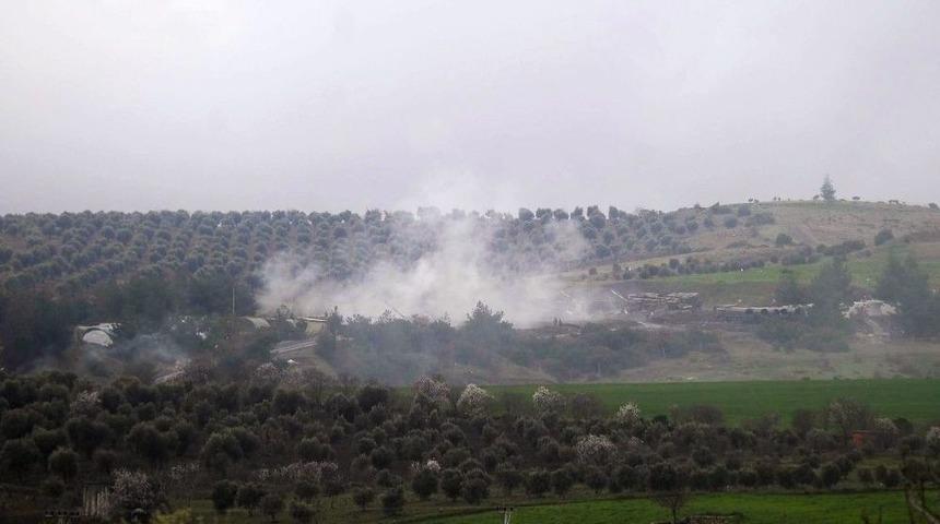 Tanklar Afrin&rsquo;in Kuzeyini Vuruyor