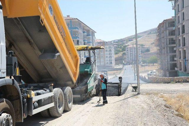 Battalgazi&rsquo;de Asfalt &Ccedil;alışması Yapılıyor 1