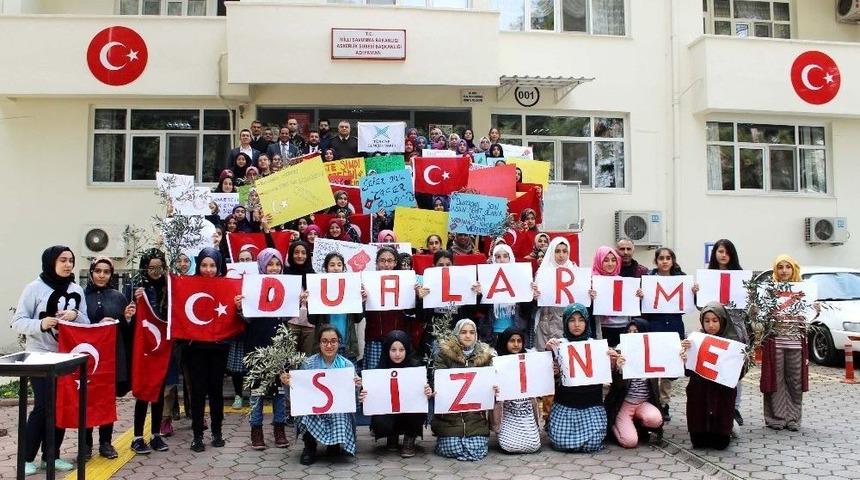 İmam Hatipli Kız &Ouml;ğrenciler Askerlik Şubesinde
