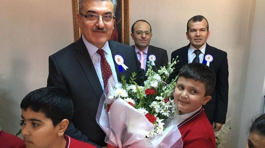 &Ouml;ğrencilerden Vergi Dairesine Ziyaret