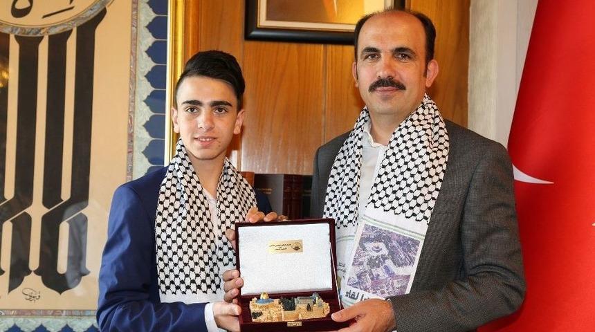 Kud&uuml;s Direnişinin Sembol İsmi C&uuml;neydi: "hi&ccedil;bir Şekilde Korku Hissetmedim"