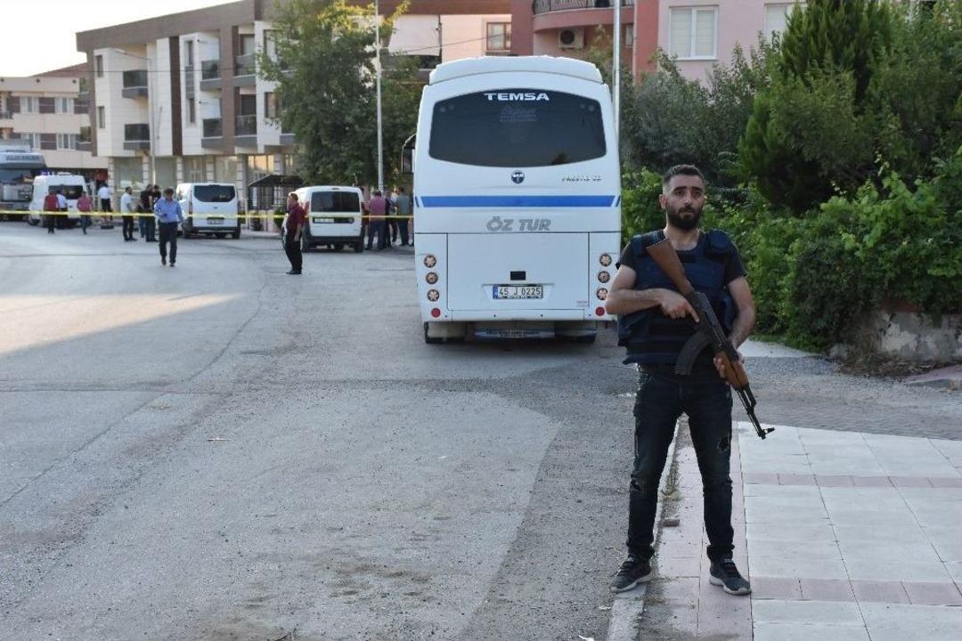 Manisa&rsquo;da Narkotik Operasyonunda Silahlı &Ccedil;atışma: 1 &Ouml;l&uuml;