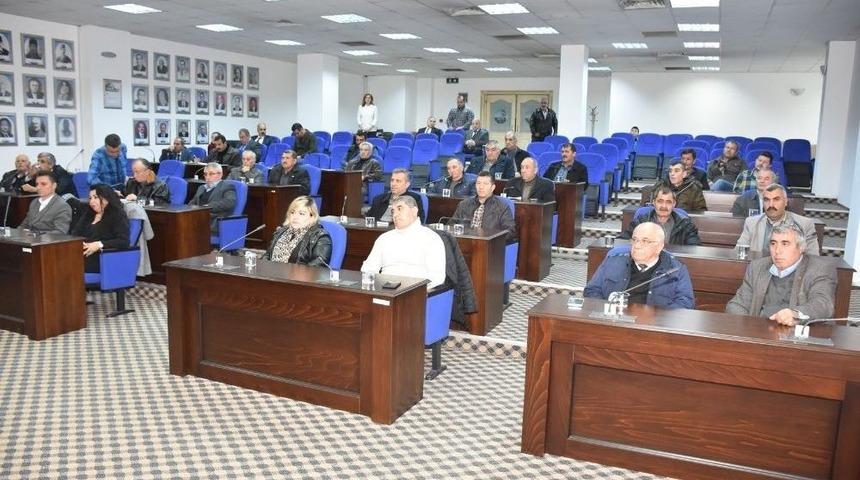 Edremit’te Muhtarlar Toplantısı Yapıldı