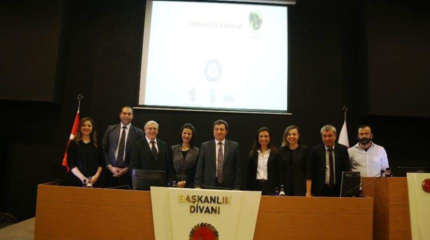 &rsquo;troia K&uuml;lt&uuml;r Rotası Projesi&rsquo; Yerel Y&ouml;netimlere Tanıtıldı