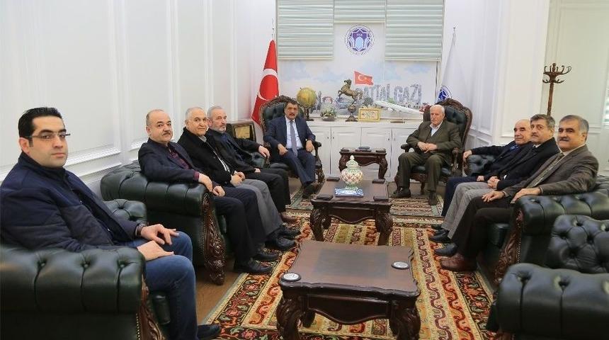 Battalgazi Belediye Başkanı Selahattin G&uuml;rkan: