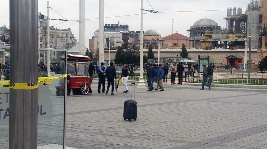 Taksim Meydanı&rsquo;nda Ş&uuml;pheli Valiz Paniği