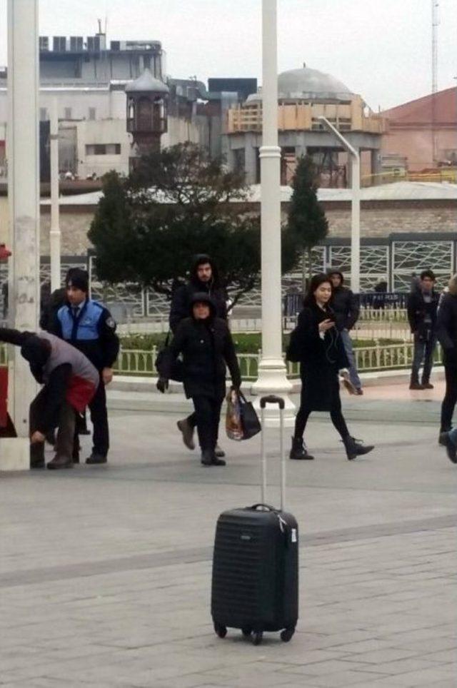 Taksim Meydanı’nda Şüpheli Valiz Paniği