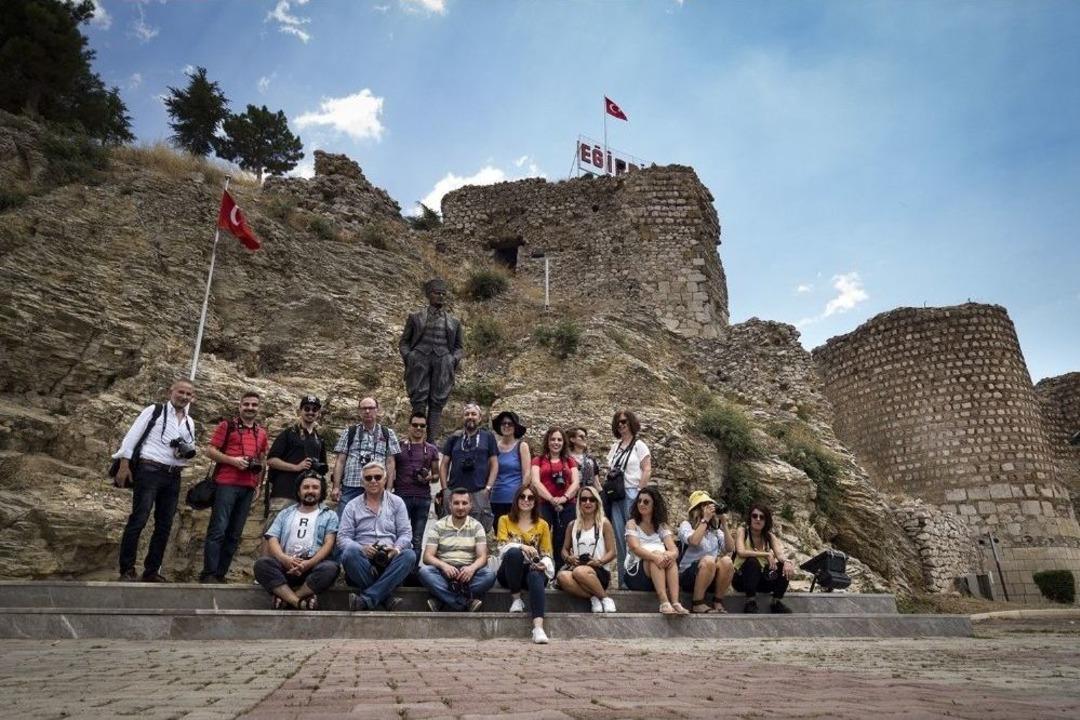 Birkare Anlatımıyla Kuyucak K&ouml;y&uuml; Lavanta Bah&ccedil;eleri