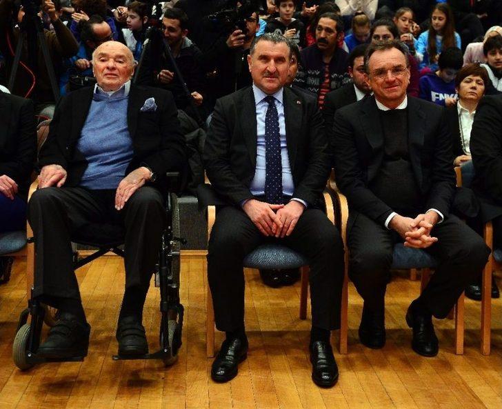 Osman Aşkın Bak, Enka Ödül Törenine Katıldı G4