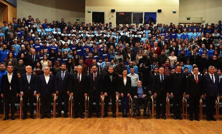 Osman Aşkın Bak, Enka Ödül Törenine Katıldı G5