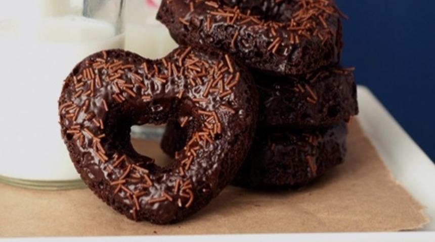 Çikolatalı Kalp Donut