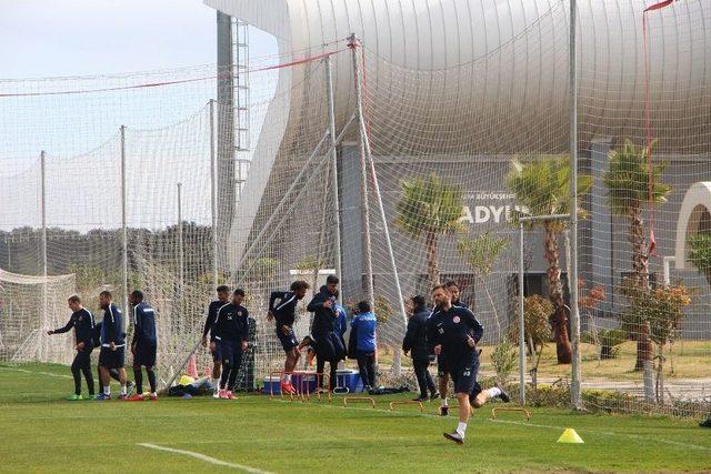 Antalyaspor Çıkışını Devam Ettirmek İstiyor