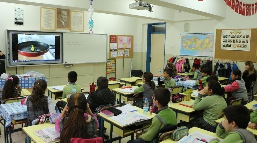 Kuşadası Belediyesi&rsquo;nden &Ccedil;ocuklara Atık Yağ Eğitimi