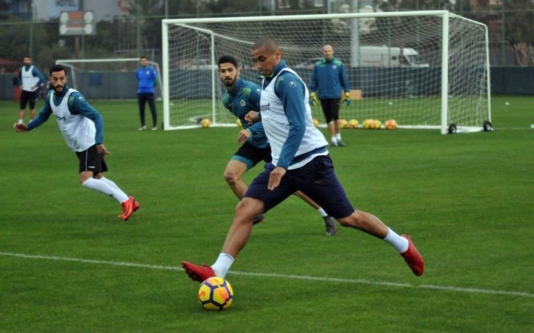 Alanyaspor&rsquo;da Gen&ccedil;lerbirliği Ma&ccedil;ı Hazırlıkları S&uuml;r&uuml;yor