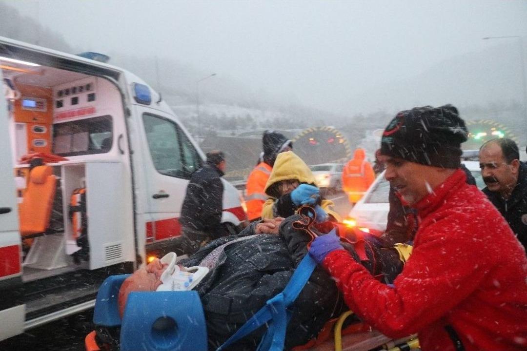Bolu Dağı&rsquo;nda Kaza: 2 Yaralı