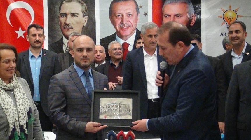 Ak Parti Genel Başkan Yardımcısı Karacan Kilis&rsquo;te